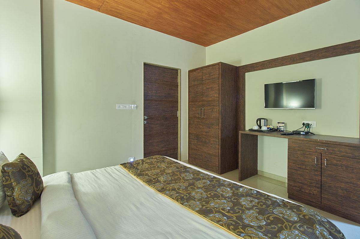 Hotel Gormoh Ahmedabad Exterior photo