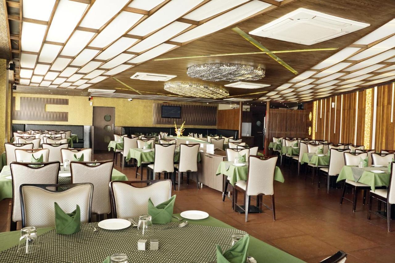 Hotel Gormoh Ahmedabad Exterior photo