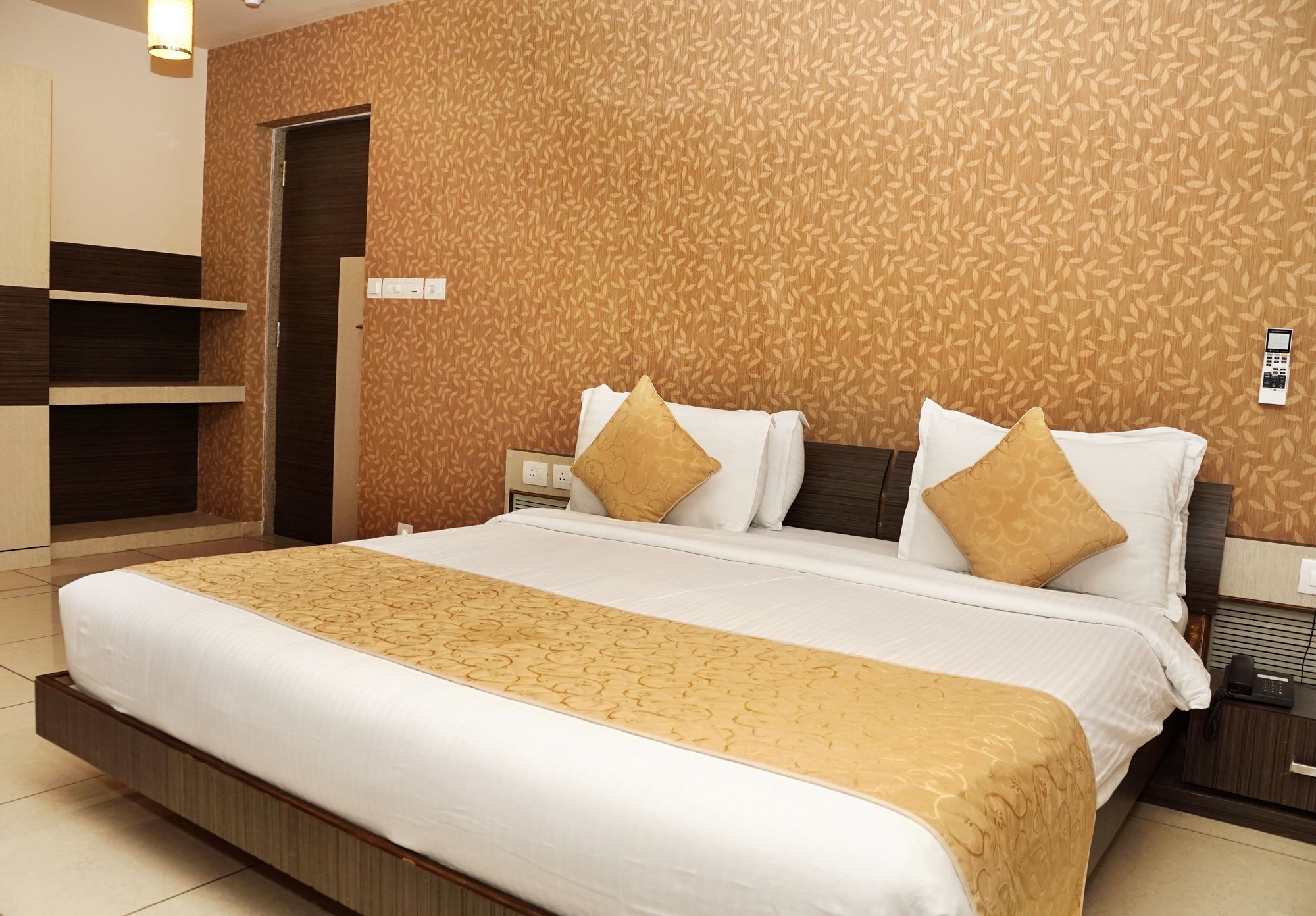 Hotel Gormoh Ahmedabad Exterior photo